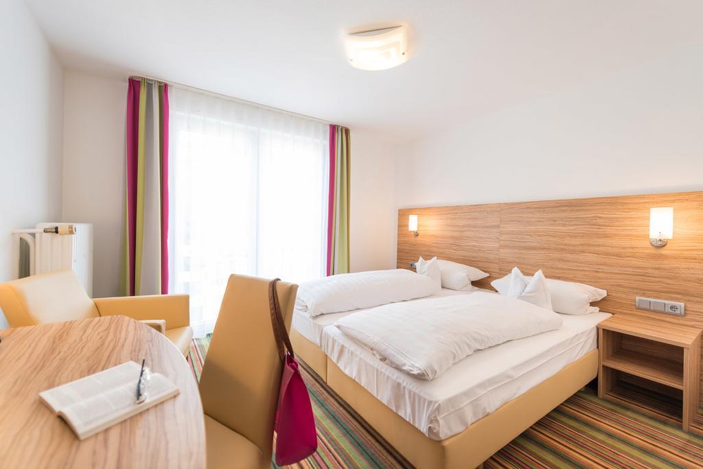 Hotel Haus Appel Rech Extérieur photo