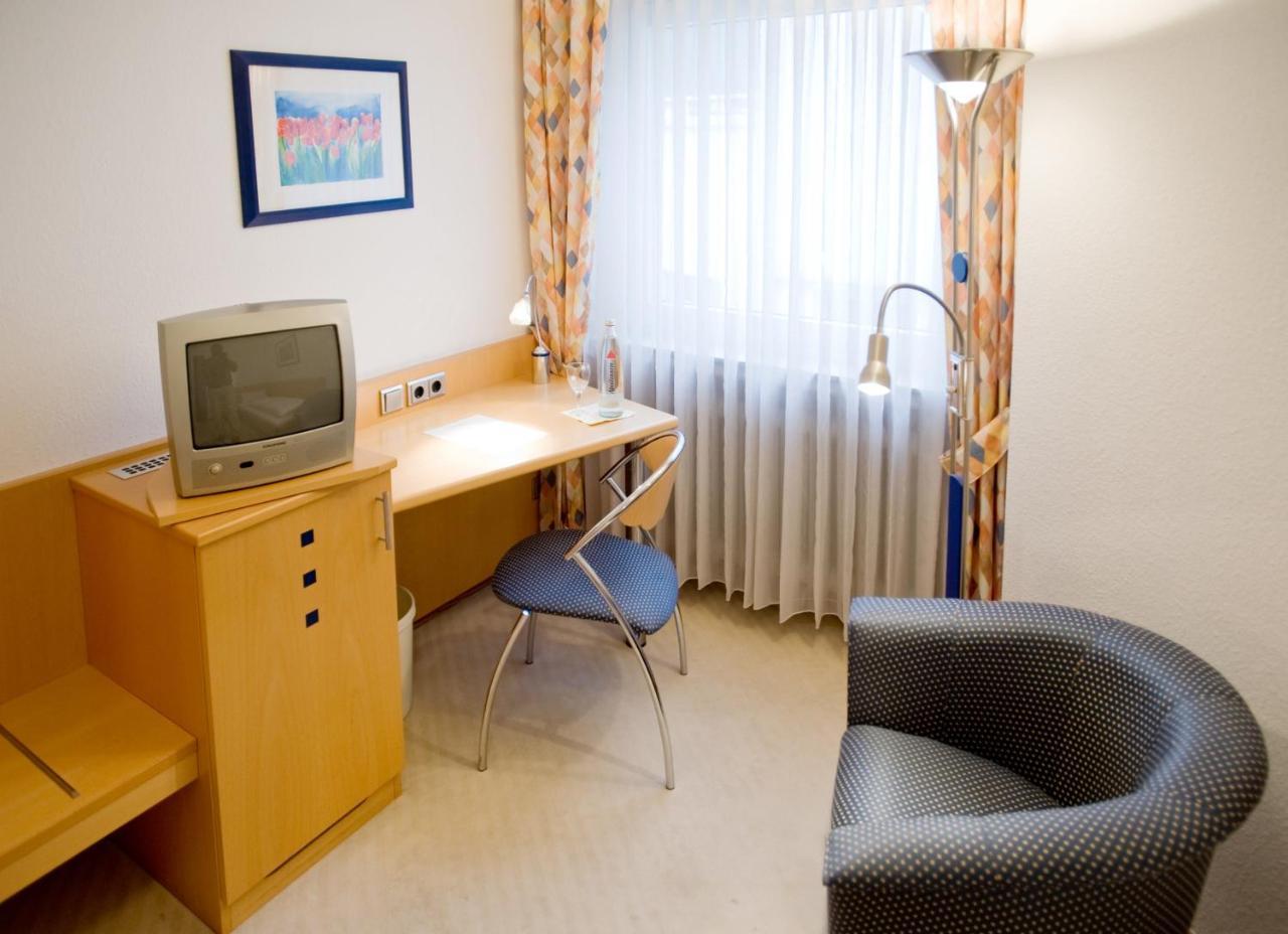 Hotel Haus Appel Rech Extérieur photo
